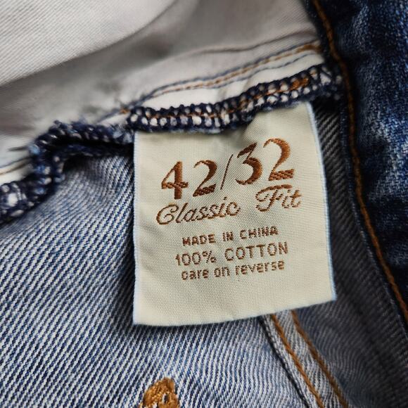NWT Tommy Bahama Classic Fit Jean Size 42x32 - Picture 4 of 5